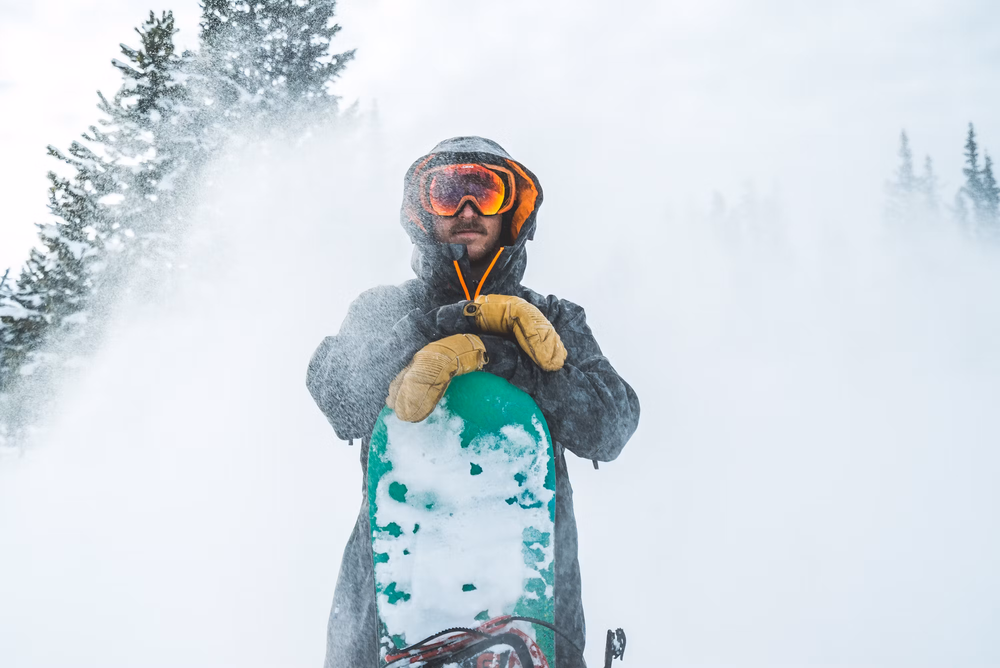 Exploring Snowboarding Techniques: From Basics to Advanced Skills